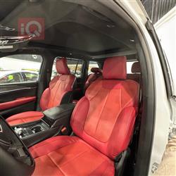 جیپ گراند شیرۆکی